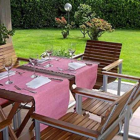 Cravero Rooms Hotel