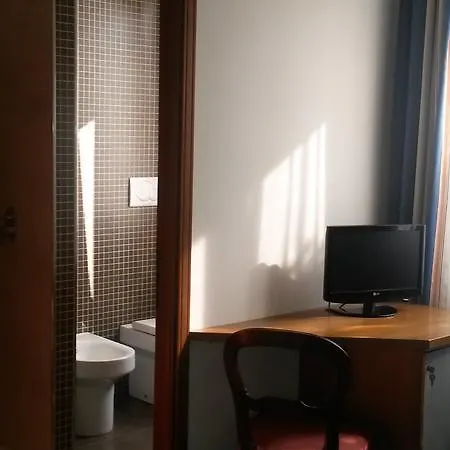 Cravero Rooms 3*